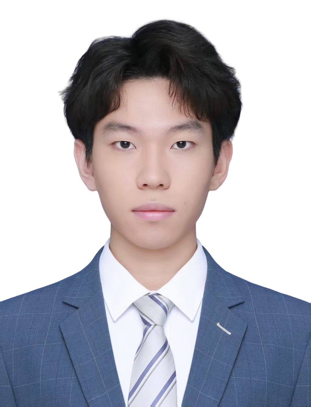 Yixun Chen